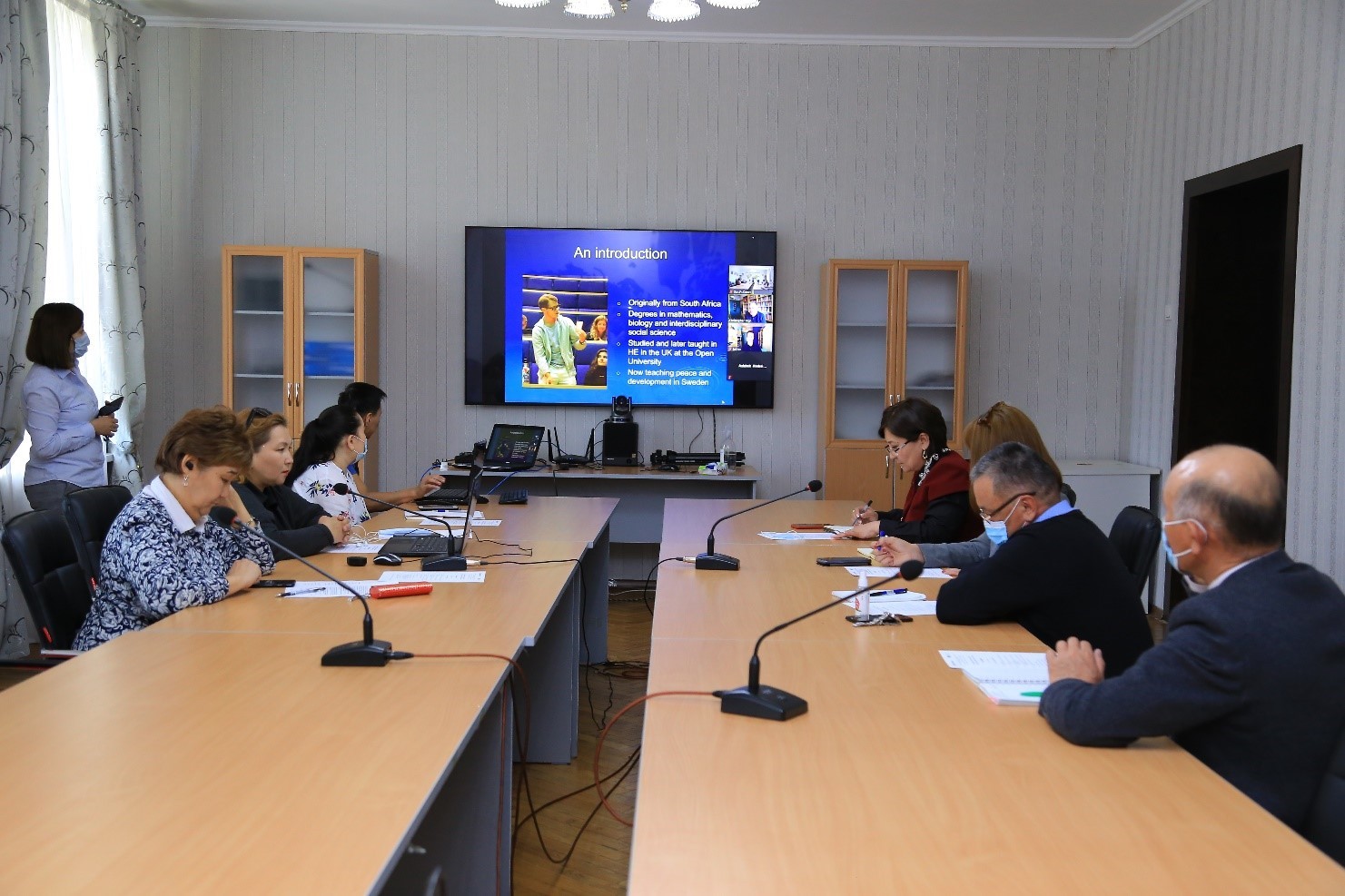 Подробнее о статье 28 апреля 2021 г. Знакомство преподавателей Центральной Азии с новыми методиками преподавания